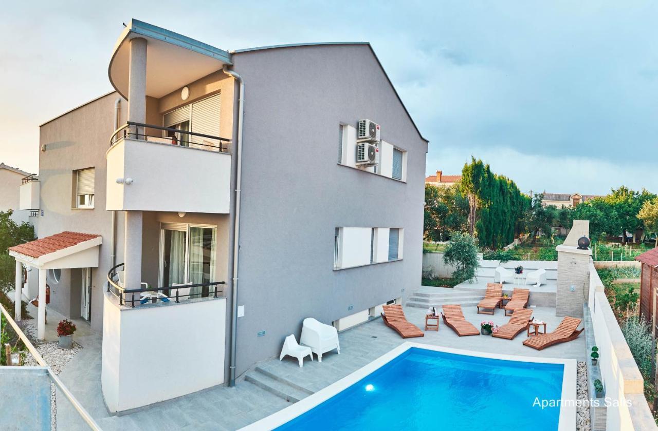 ורסי Salis Apartments מראה חיצוני תמונה