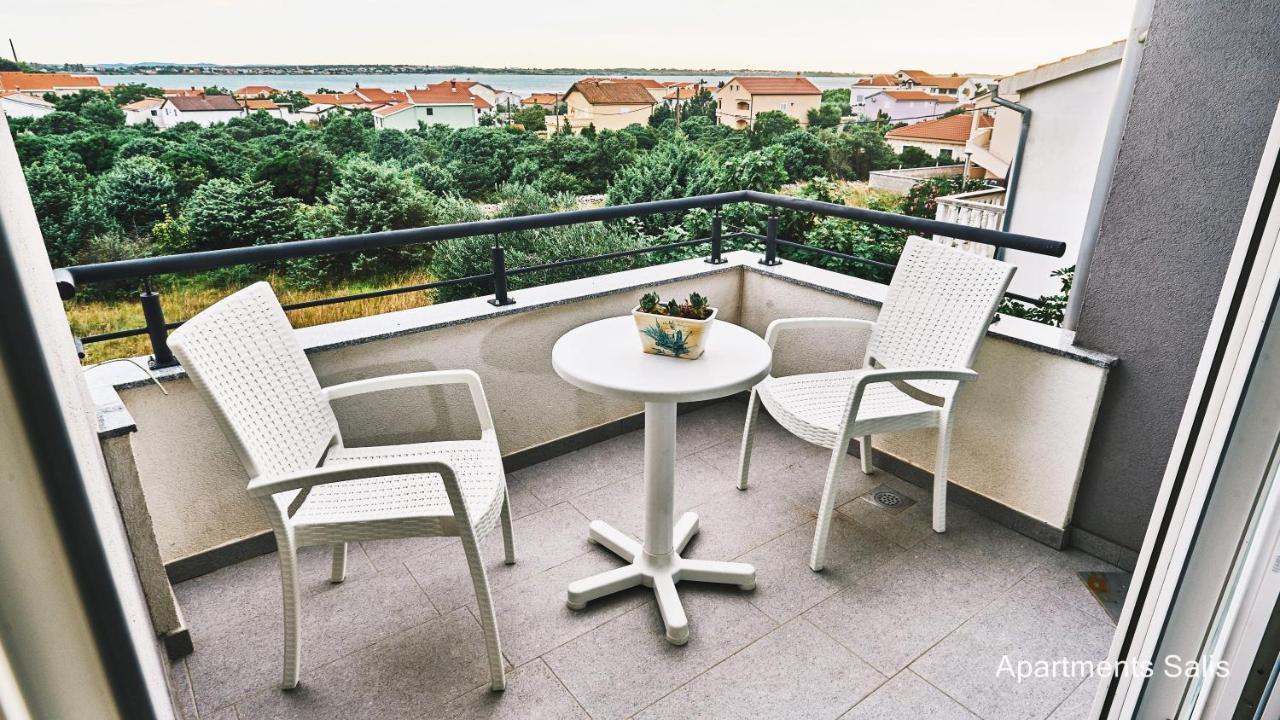 ורסי Salis Apartments מראה חיצוני תמונה