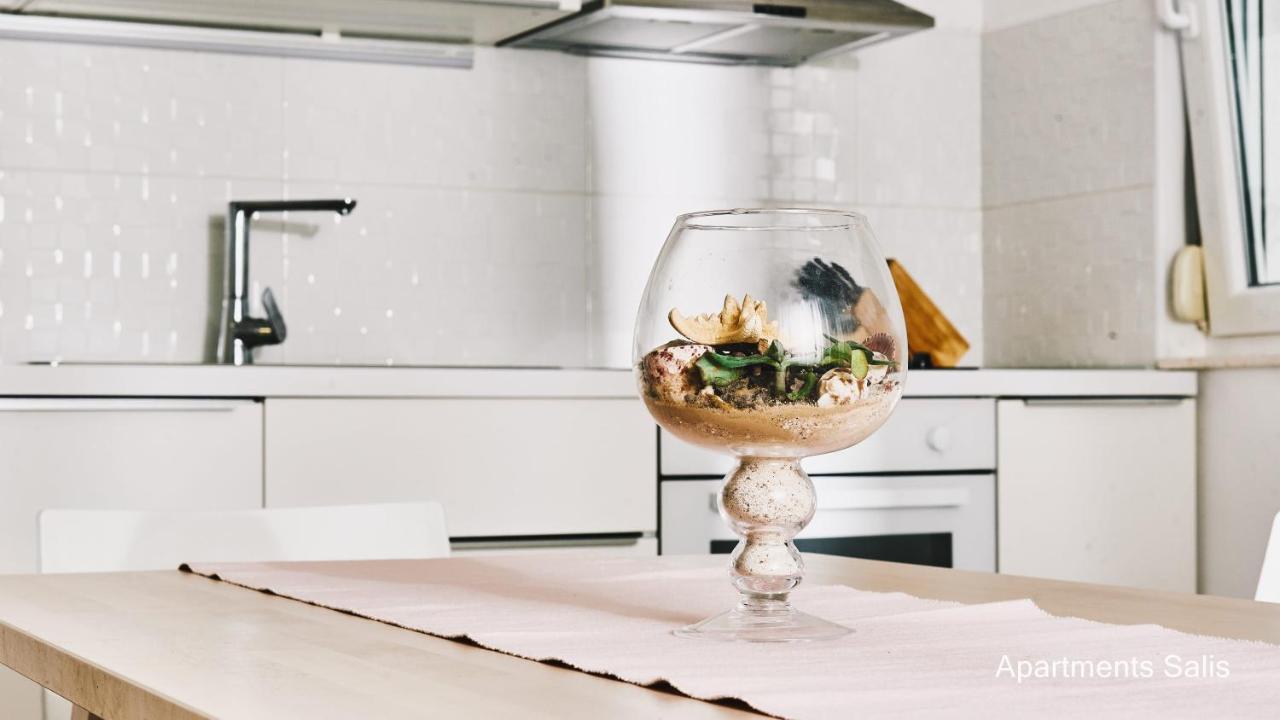 ורסי Salis Apartments מראה חיצוני תמונה